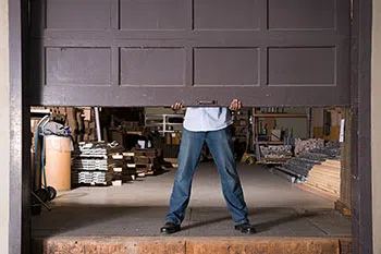 State Garage Door Repair Service Milwaukee, WI 262-314-4476 State Garage Door Repair Service Milwaukee, WI 262-314-4476 - zip-gr-31m